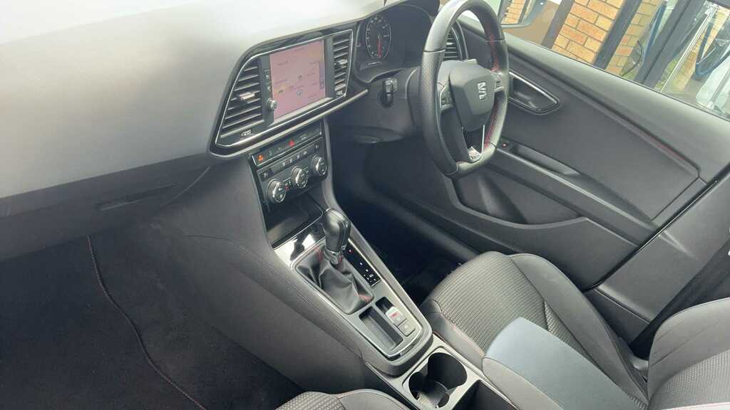 Seat Leon 1.5 Tsi Evo 150 Fr Ez Dsg 2018 White #5