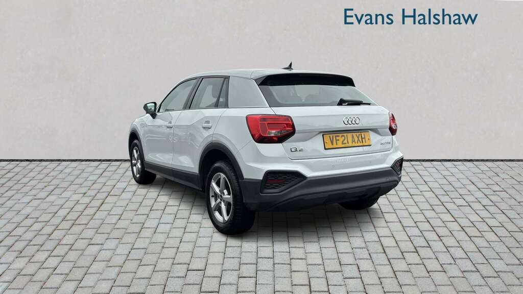 Audi Q2 30 Tfsi Technik 2021 White #2