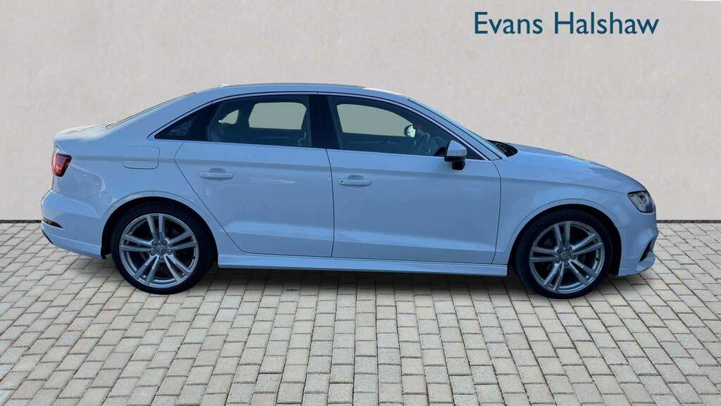 Audi A3 1.5 Tfsi S Line 2018 White #3