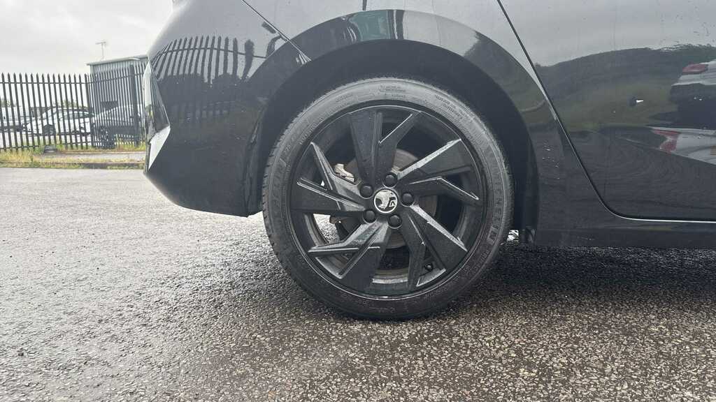 Vauxhall Astra 1.2 Turbo 130 Gs 2023 Black #3