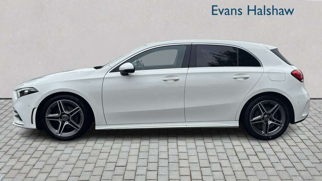 Mercedes-Benz A Class A200 Amg Line Executive 2020 WA70UAV White #3