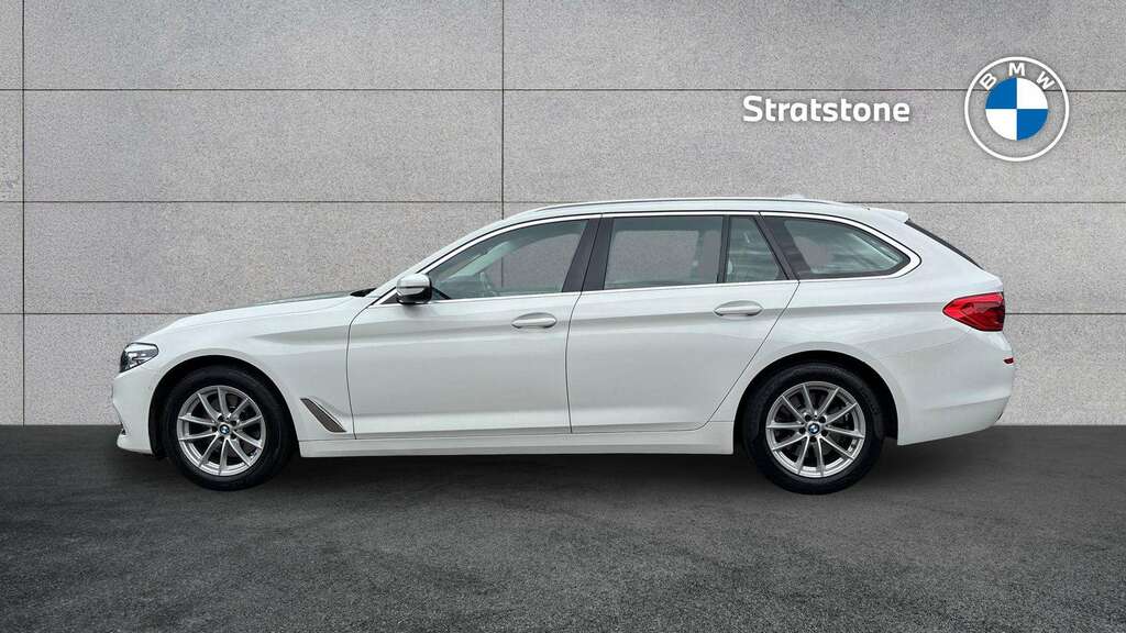 BMW 5 Series 520I Se 2019 White #2