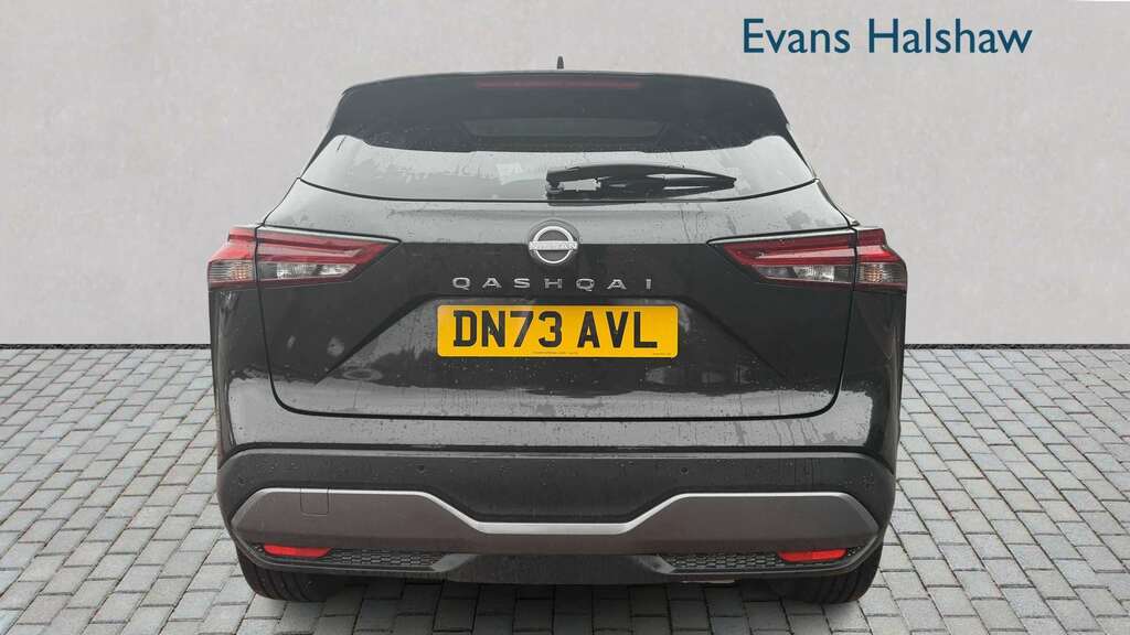 Nissan Qashqai 1.3 Dig-t Mh N-connecta 2024 DN73AVL Black #5