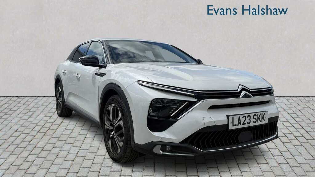 Citroen C5 X 1.6 Plug-in Hybrid 225 Shine Plus E-eat8 2023 White