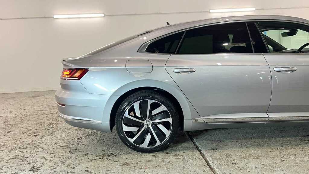 Volkswagen Arteon Hatchback White #18