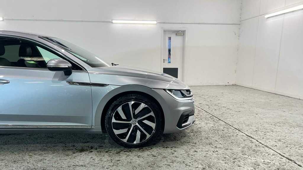 Volkswagen Arteon 2.0 Tdi Scr 190 R-line Dsg 2019 Silver #2