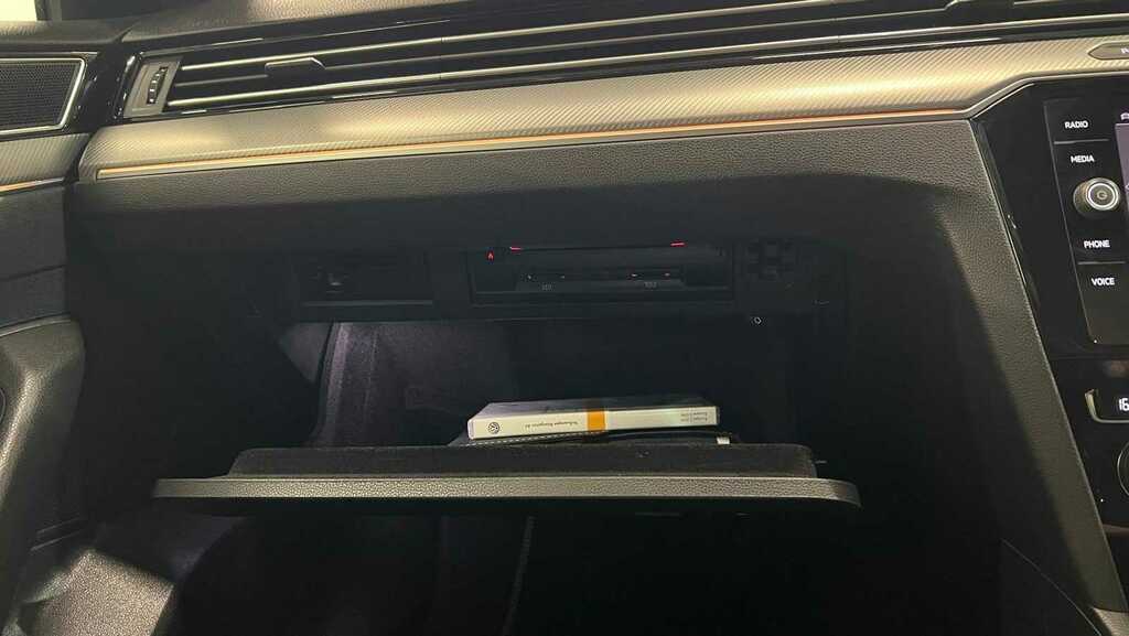 Volkswagen Arteon 2.0 Tdi Scr 190 R-line Dsg 2019 Silver #6