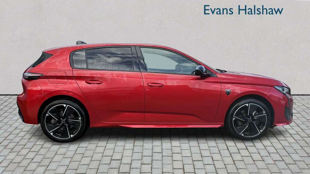 Peugeot 308 115Kw Gt 54Kwh 2025 Red #4