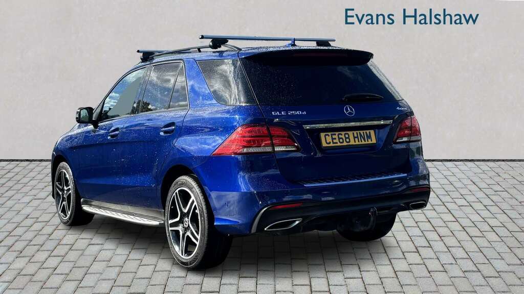 Mercedes-Benz GLE Class 250D 4Matic Amg Night Edition 9G-tronic 2018 Blue #2