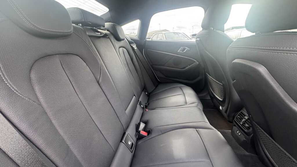 BMW 2 Series 218I M Sport Dct 2020 White #6