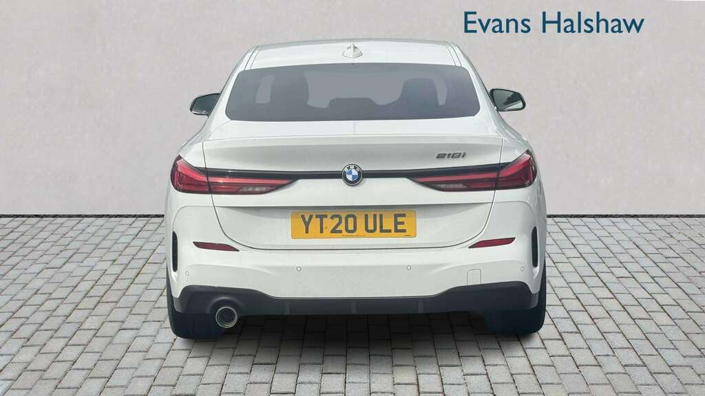 BMW 2 Series 218I M Sport Dct 2020 White #3