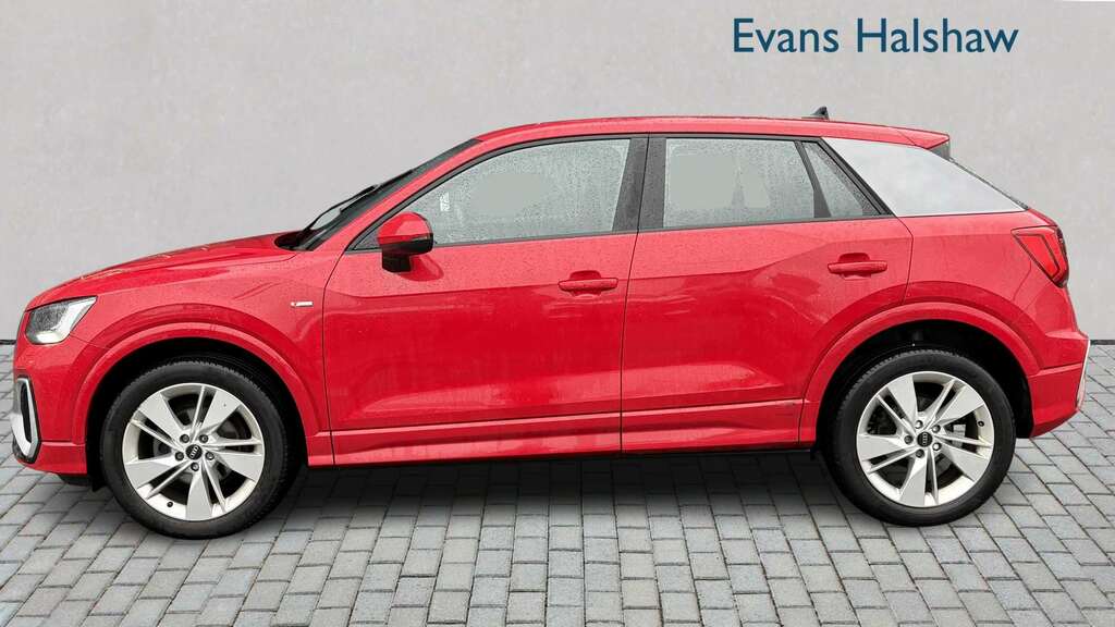 Audi Q2 35 Tfsi S Line 2023 CV23VJY Red #5