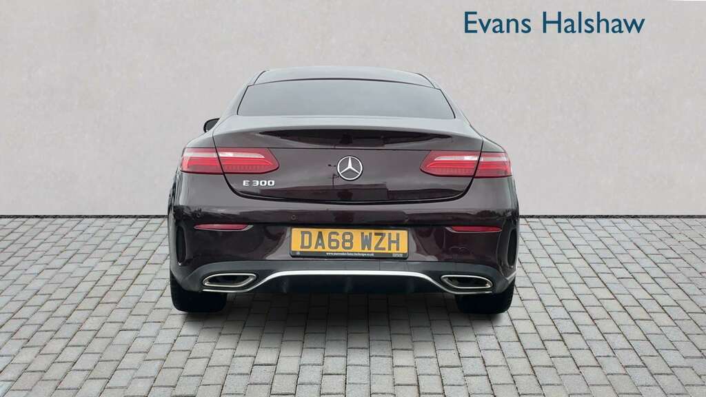Mercedes-Benz E Class E300 Amg Line Premium 9G-tronic 2018 Red #4