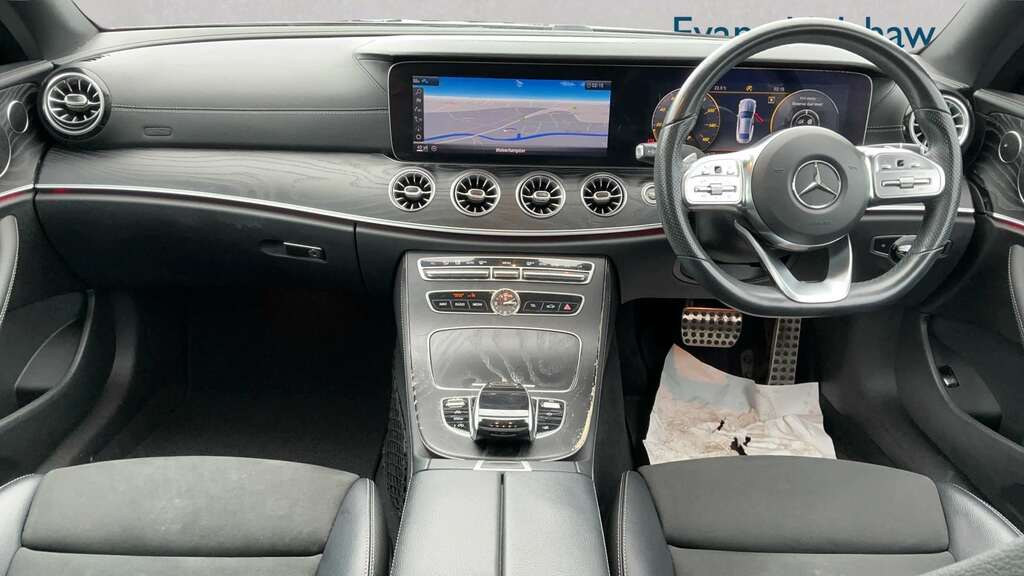 Mercedes-Benz E Class E300 Amg Line Premium 9G-tronic 2018 Red #6