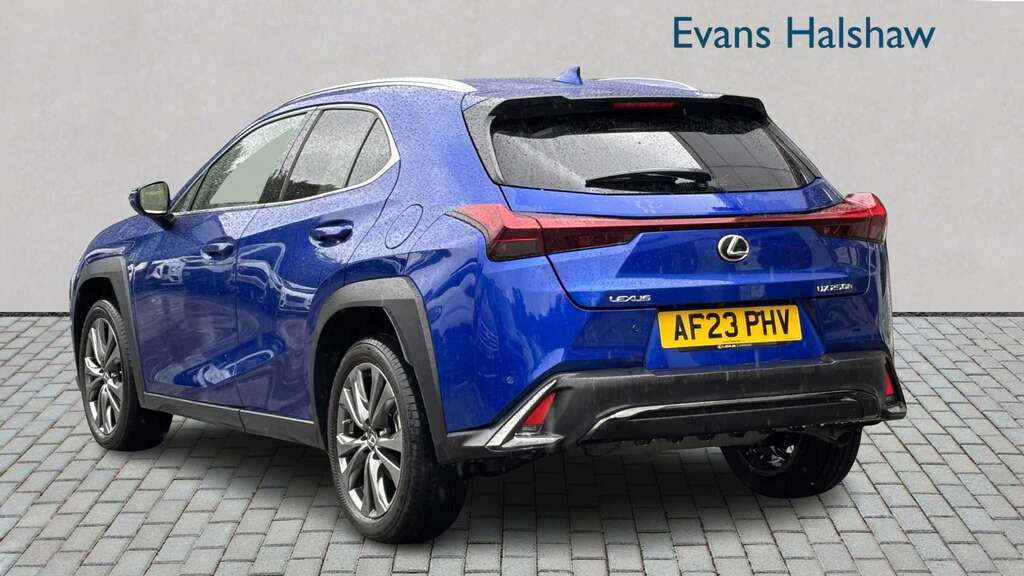 Lexus UX 250H 2.0 F-sport Design Cvt 2023 Blue #2