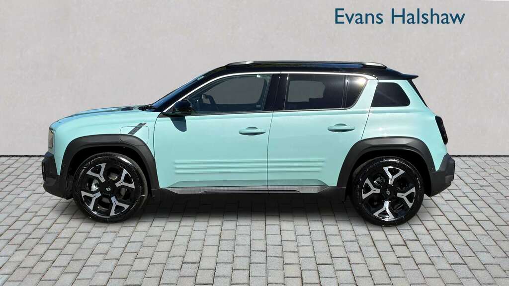 Renault 4 E-Tech 110Kw Techno 52Kwh Comfort Range 2026 Green #3