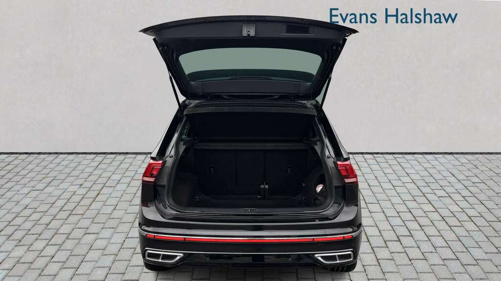 Volkswagen Tiguan 2.0 Tsi 4Motion R-line Dsg 2022 Black #2
