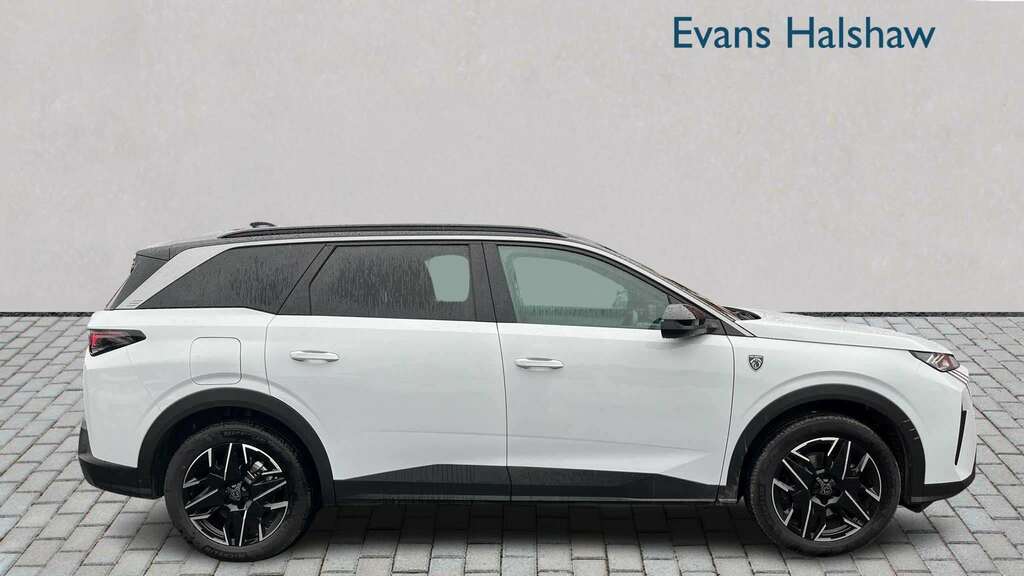 Peugeot 5008 1.2 Hybrid 145 Gt E-dsc6 2025 KJ25VYN White #4