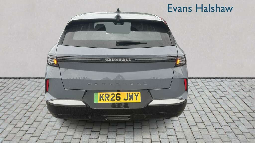 Vauxhall Grandland 157Kw Design 73Kwh 2026 KR26JWY Grey #5