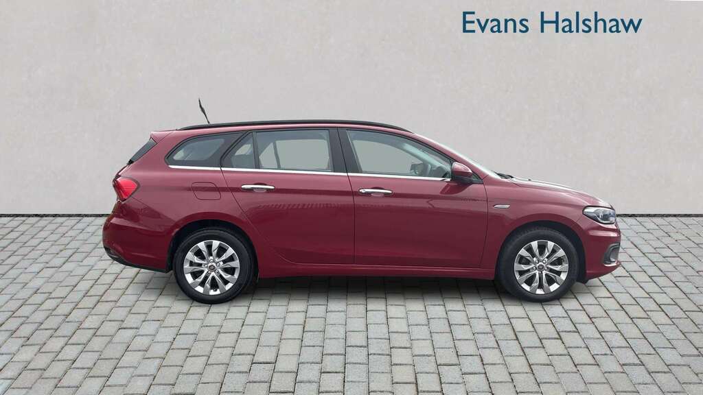 Fiat Tipo 1.6 Multijet Easy Plus 2016 Red #6