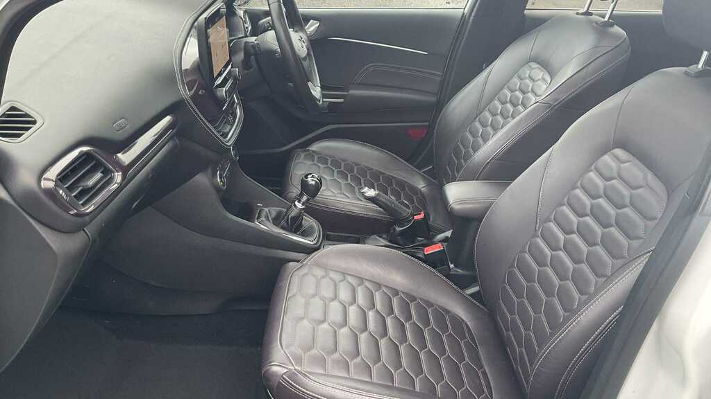 Ford Fiesta 1.0 Ecoboost 2019 MT19LFD White #3