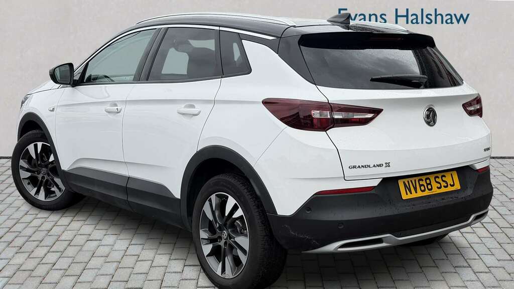 Vauxhall Grandland X 1.2 Turbo Sport Nav 2018 White