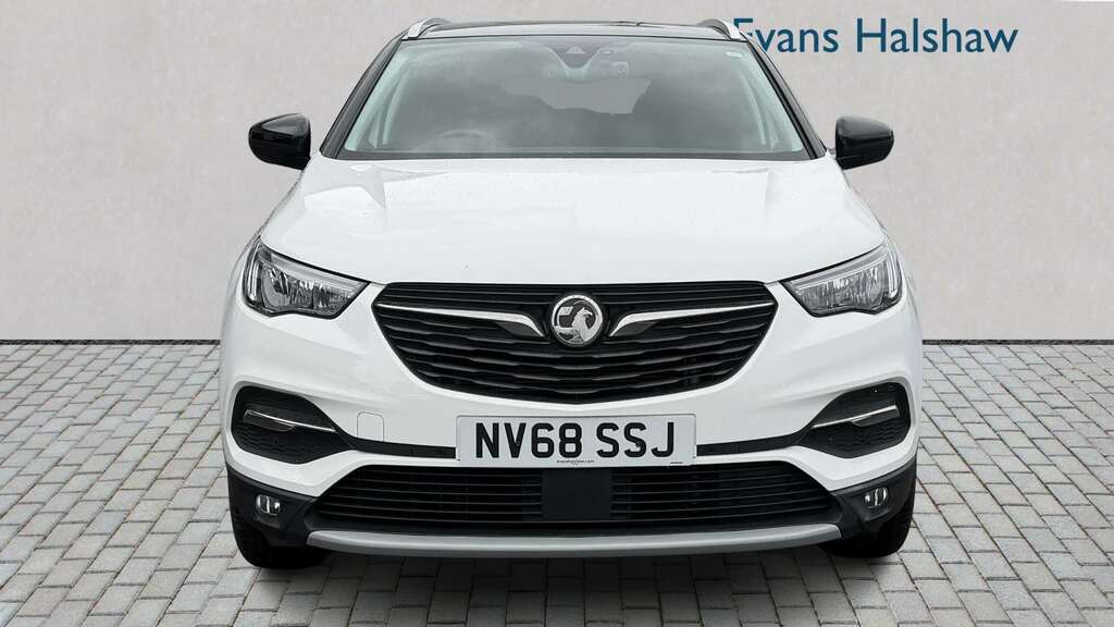 Vauxhall Grandland X 1.2 Turbo Sport Nav 2018 White #3