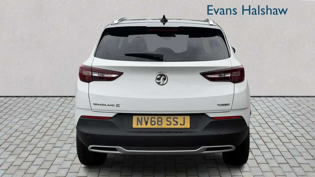 Vauxhall Grandland X 1.2 Turbo Sport Nav 2018 White #4
