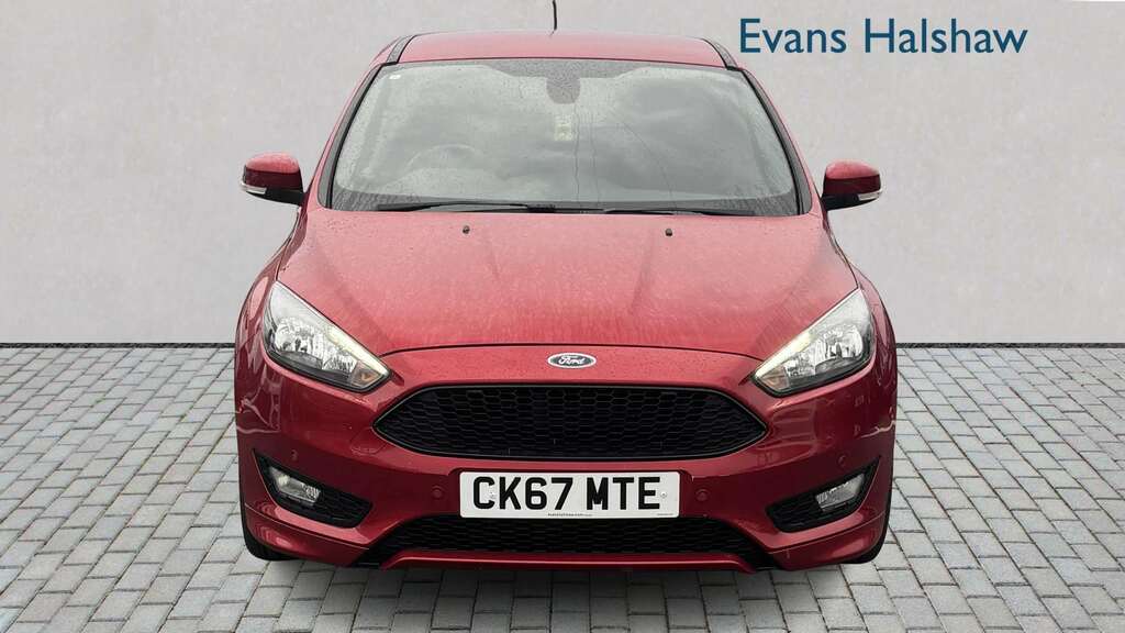 Ford Focus 1.5 Ecoboost 182 St-line X 2017 CK67MTE Red #4