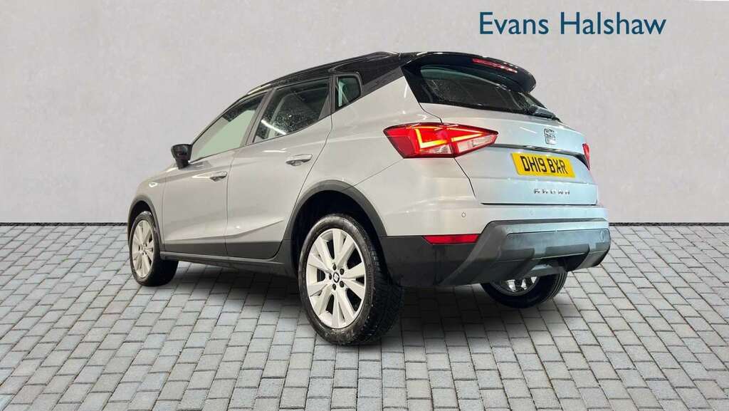 Seat Arona 1.0 Tsi Se Technology Ez 2019 Silver #5