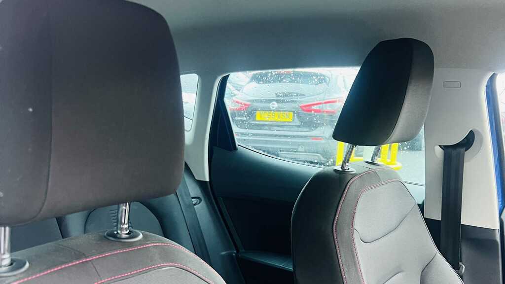 Seat Ibiza Hatchback White #9