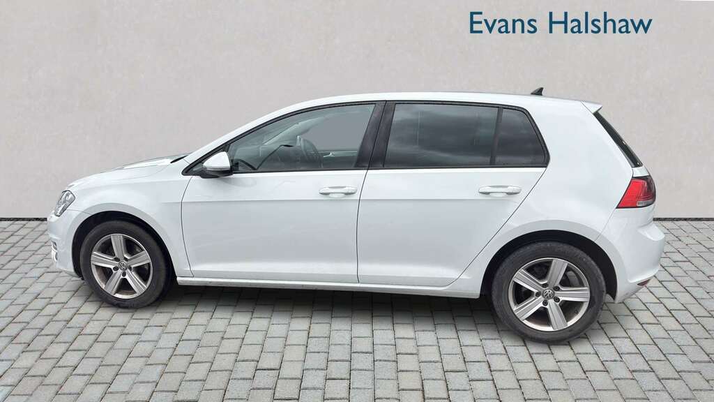 Volkswagen Golf 1.6 Tdi 110 Match Edition 2016 White #2