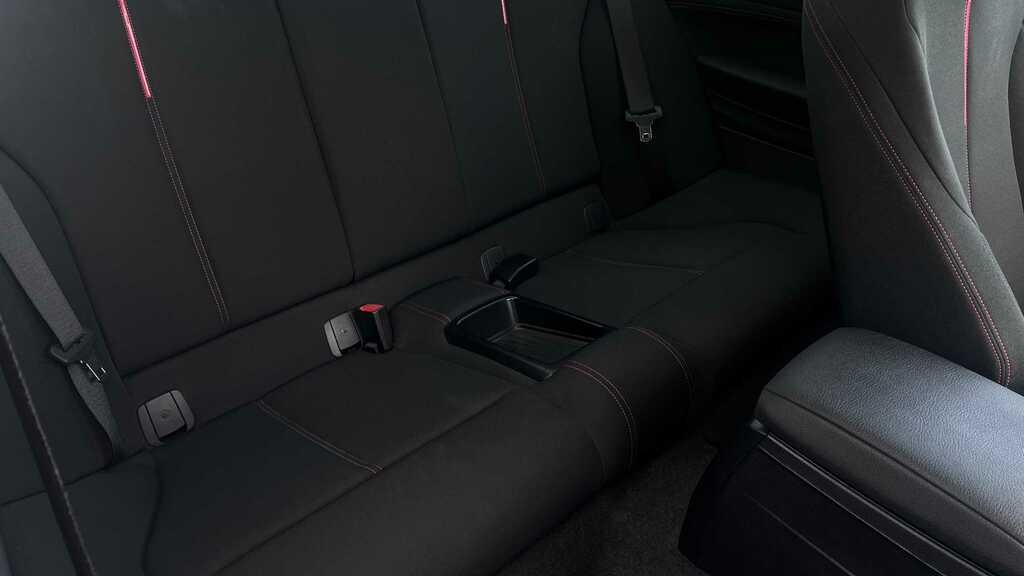 BMW 2 Series Sport White #14