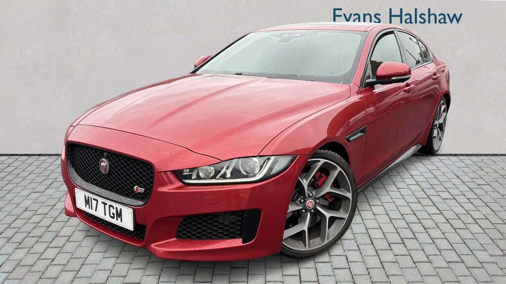Jaguar XE 3.0 V6 Supercharged S 2015 Red #3