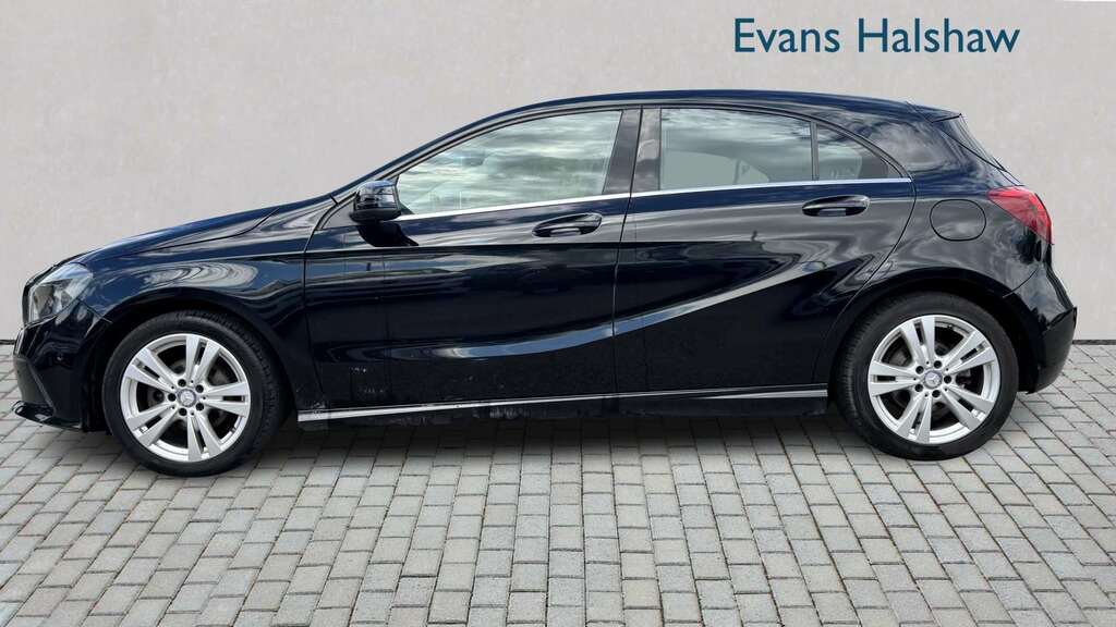 Mercedes-Benz A Class A180d Sport Executive 2017 KN17YCX Black #4
