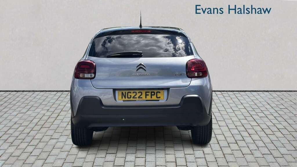 Citroen C3 1.2 Puretech 110 Shine Plus Eat6 2022 Grey #4