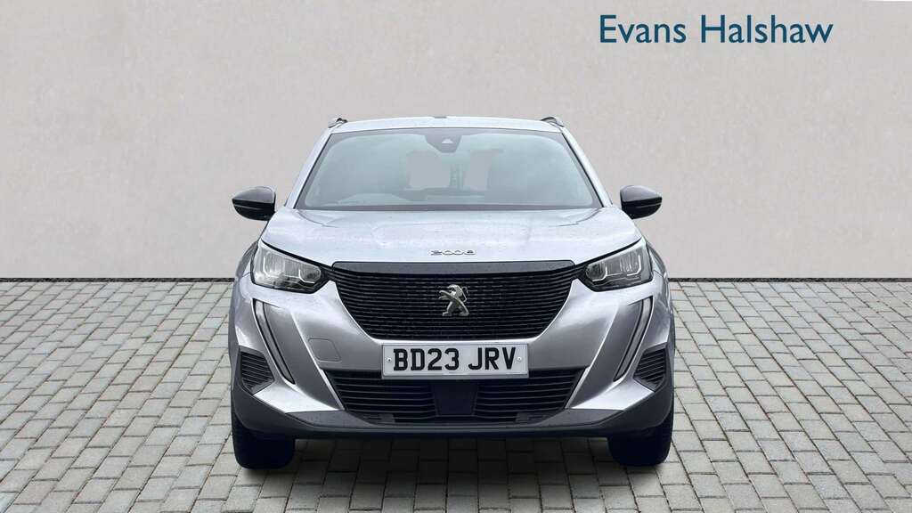 Peugeot 2008 1.2 Puretech Active Premium 2023 Grey #4