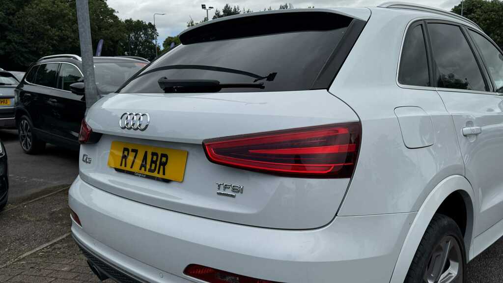 Audi Q3 S Line Tdi Grey #3