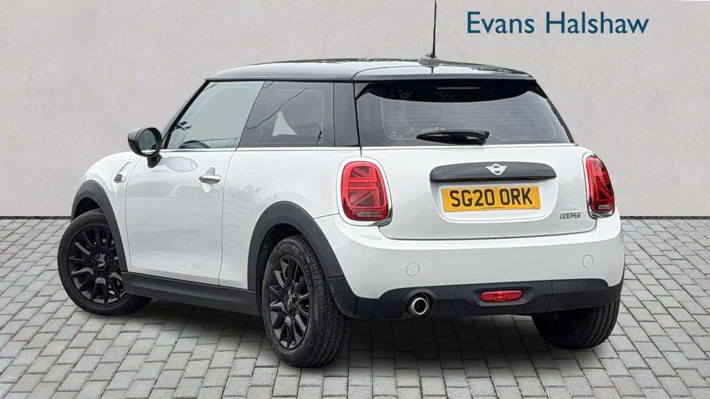 Mini Hatch 1.5 Cooper Classic II 2020 SG20ORK White #2