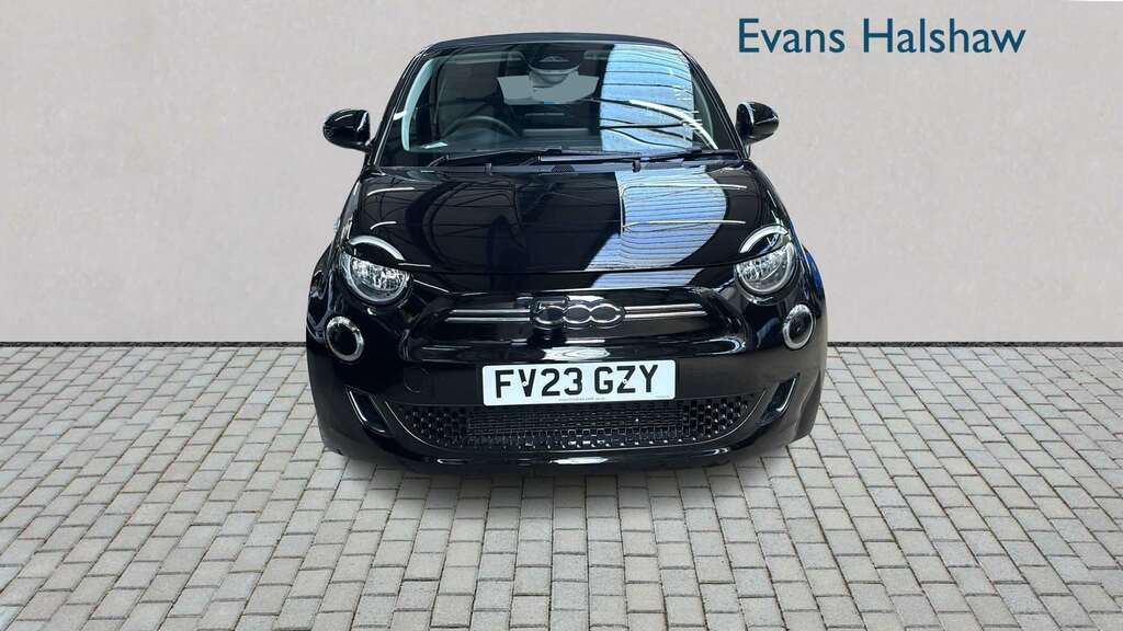 Fiat 500 87Kw Icon 42Kwh 2023 FV23GZY Black #3