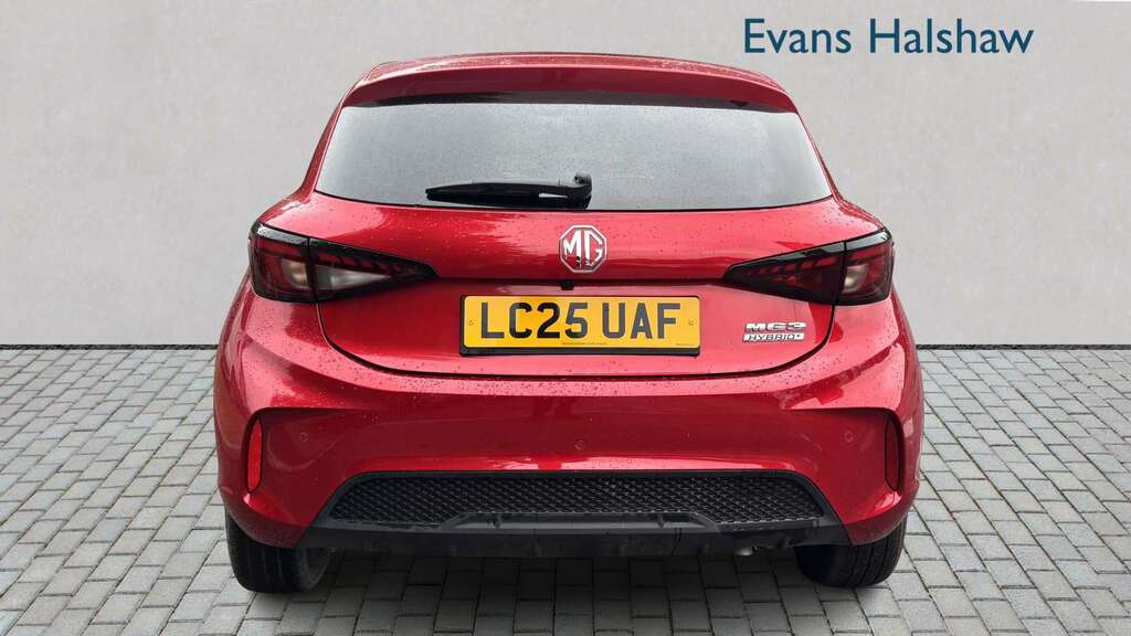 MG MG3 1.5 Hybrid Trophy 2025 Red #5