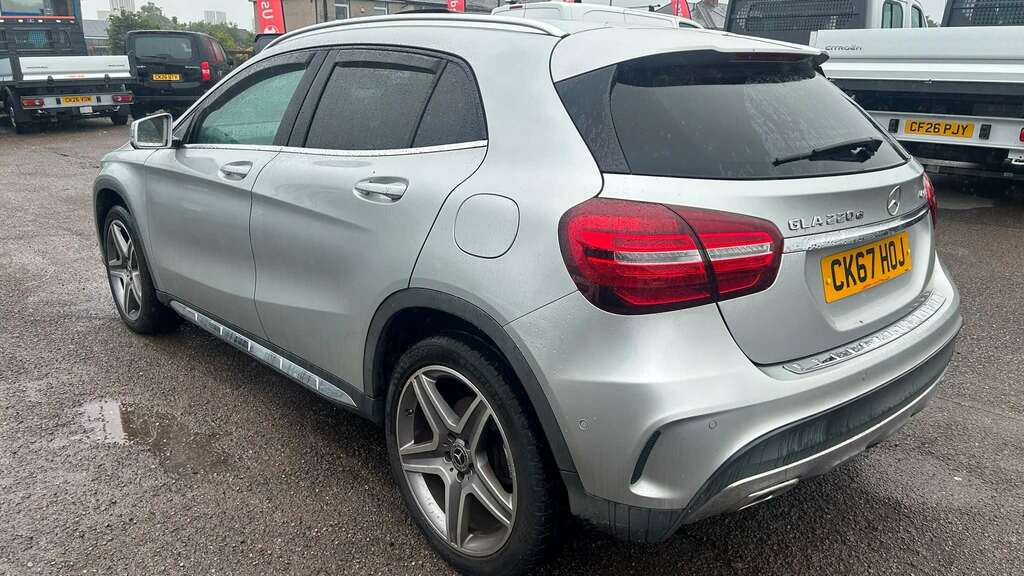 Mercedes-Benz GLA Class 220D 4Matic Amg Line Premium 2017 CK67HOJ Silver #6