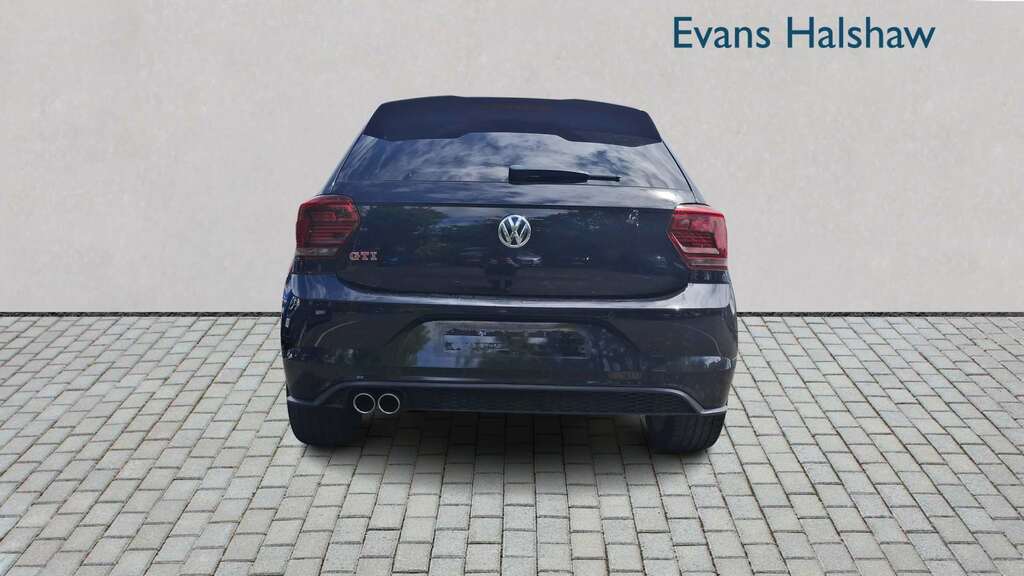 Volkswagen Polo 2.0 Tsi Gti Dsg 2019 Black #4