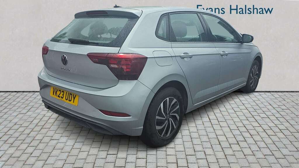 Volkswagen Polo 1.0 Tsi Life Dsg 2023 VK23UDY Silver #2
