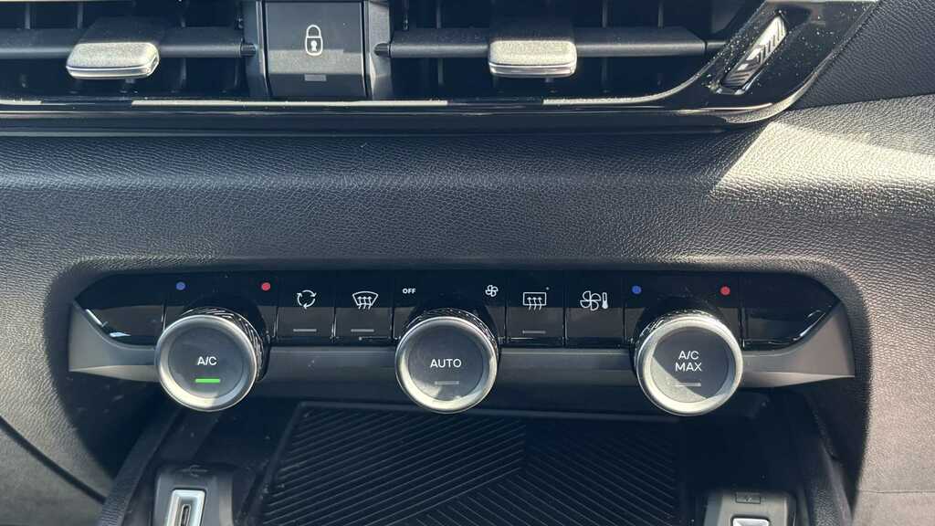 Citroen C4 Max Red #18