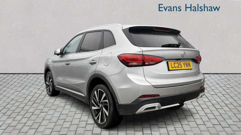 MG ZS 1.5 Hybrid Trophy 2025 Silver #5