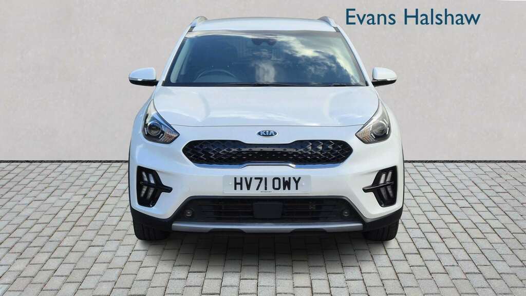 Kia Niro 1.6 Gdi Hybrid 2 Dct 2021 White #3