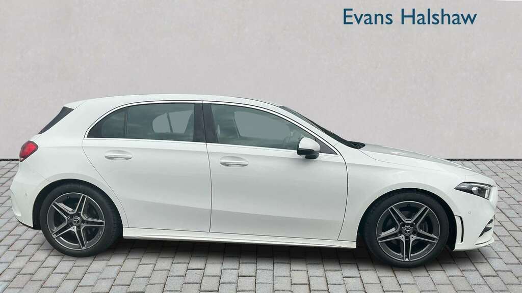 Mercedes-Benz A Class A200 Amg Line Executive 2019 WD19NNY White #3