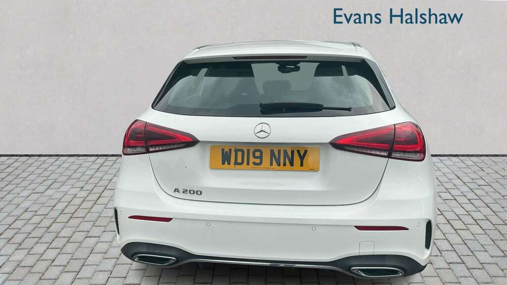 Mercedes-Benz A Class A200 Amg Line Executive 2019 WD19NNY White #5