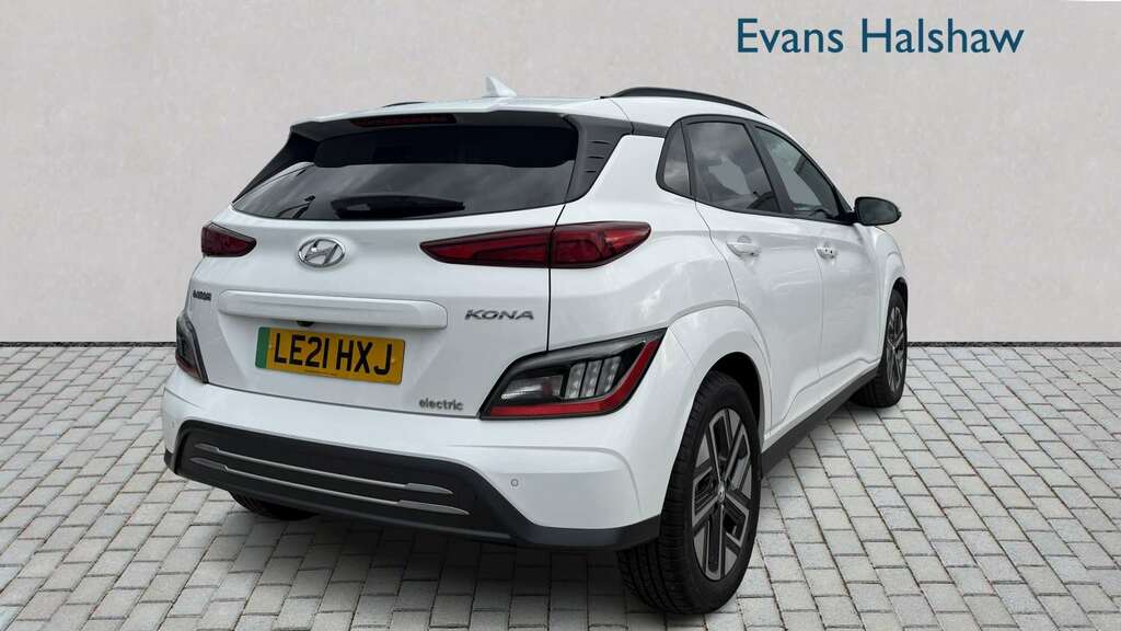 Hyundai Kona 150Kw Ultimate 64Kwh 2021 White #6